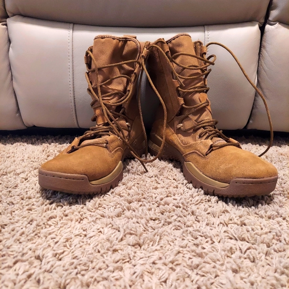 Nike Desert boots.  Brand new.  11.5 in size.